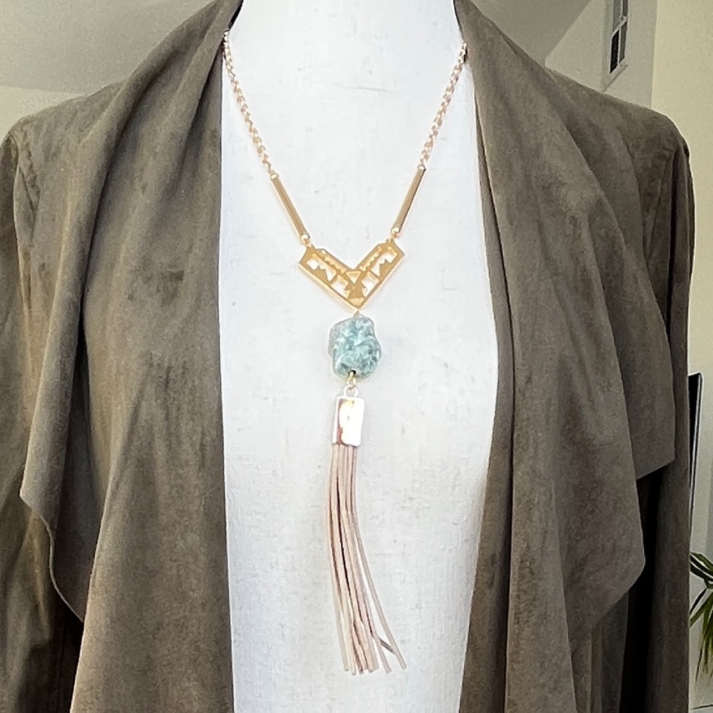 FREE SHIP: NWT Kingsley Armelle Necklace with Green Stone and Suede Tassle